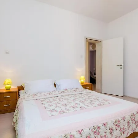 Kola's Mill - One Bedroom With Terrace And Sea View Appartement *